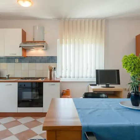Anto - Sea View Apartament Donji Okrug (Ciovo)
