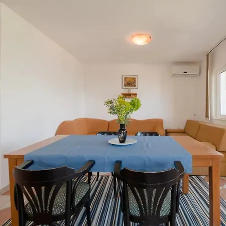Anto - Sea View Apartament